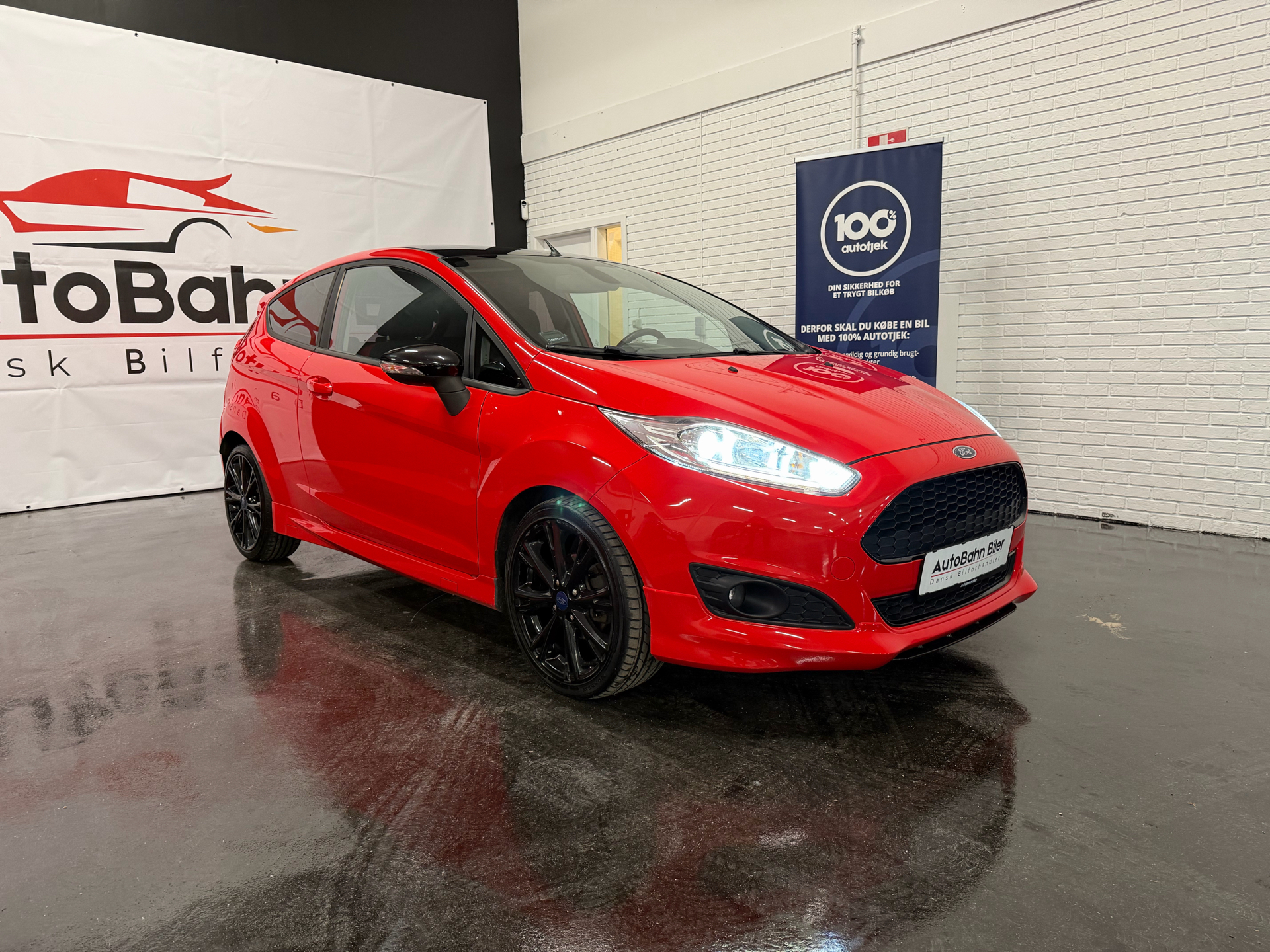 Billede af Ford Fiesta 1,0 EcoBoost Red Edition Start/Stop 140HK 3d