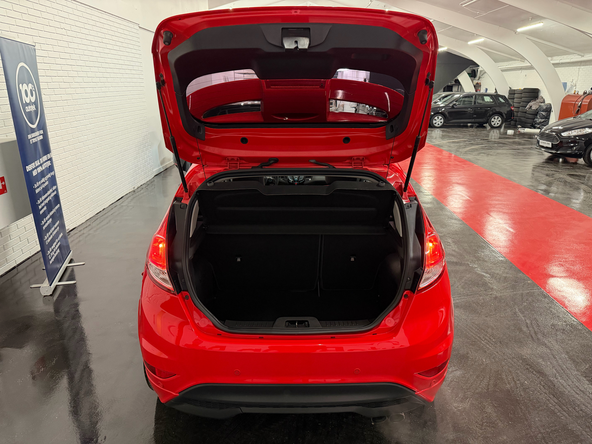 Billede af Ford Fiesta 1,0 EcoBoost Red Edition Start/Stop 140HK 3d