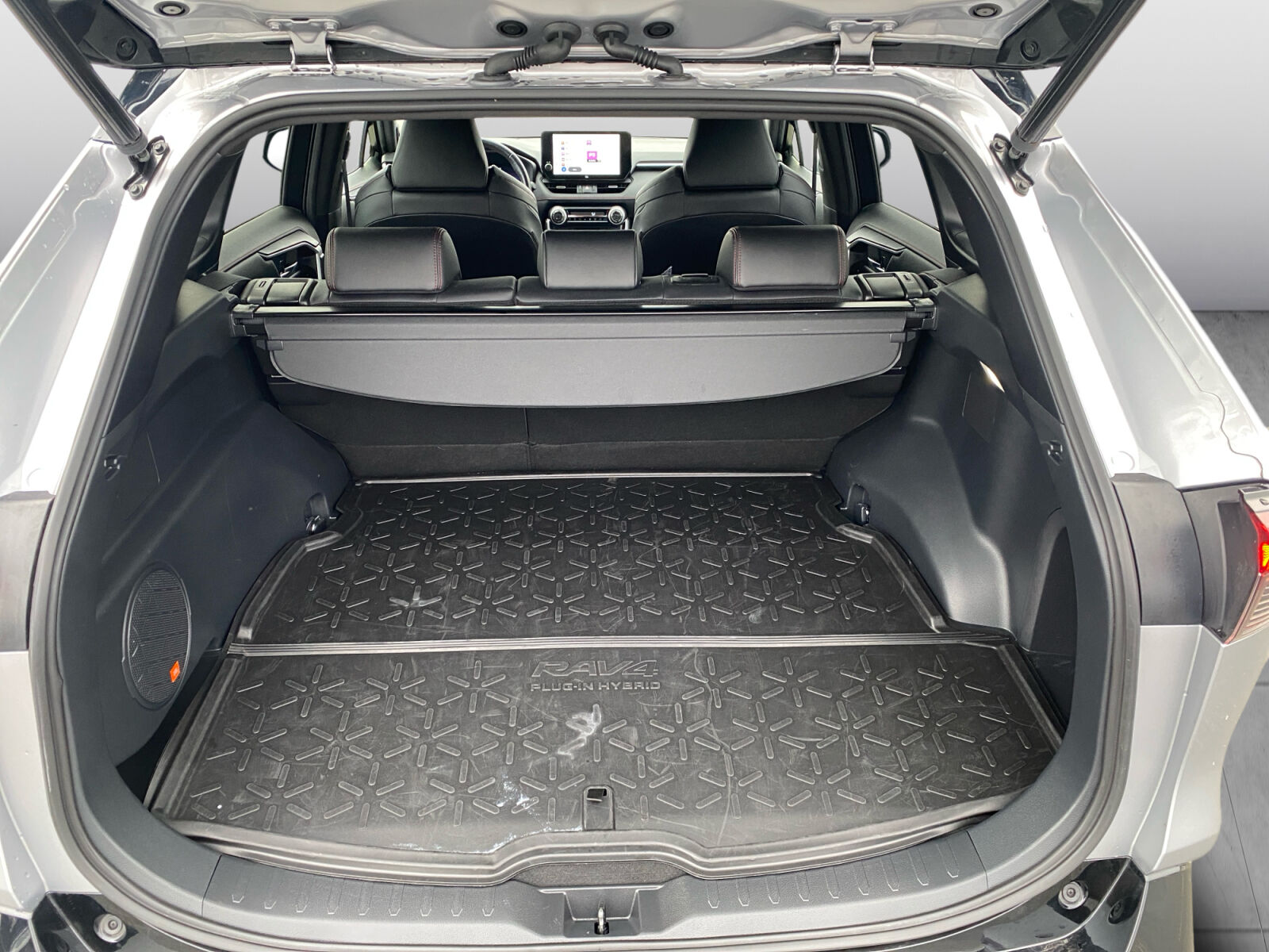 Billede af Toyota RAV4 Plug-in 2,5 Plugin-hybrid Style AWD 306HK 5d 6g Aut.