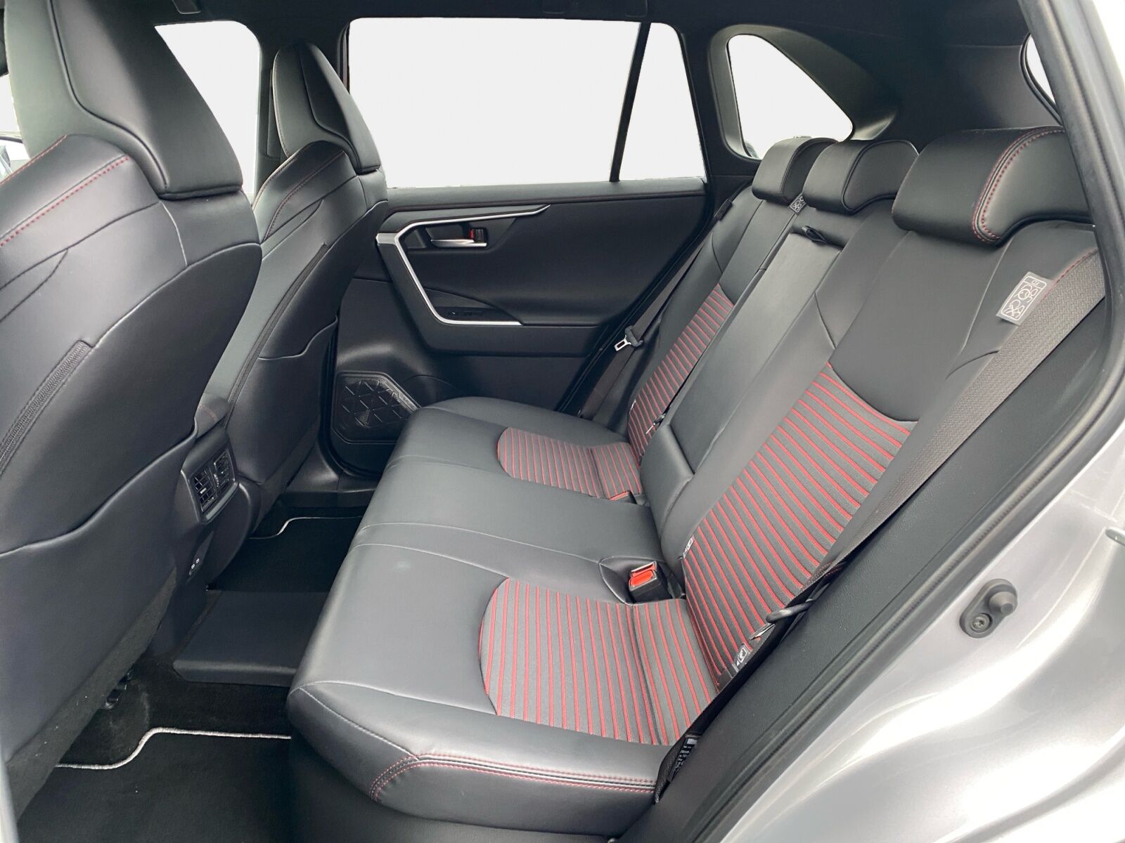 Billede af Toyota RAV4 Plug-in 2,5 Plugin-hybrid Style AWD 306HK 5d 6g Aut.