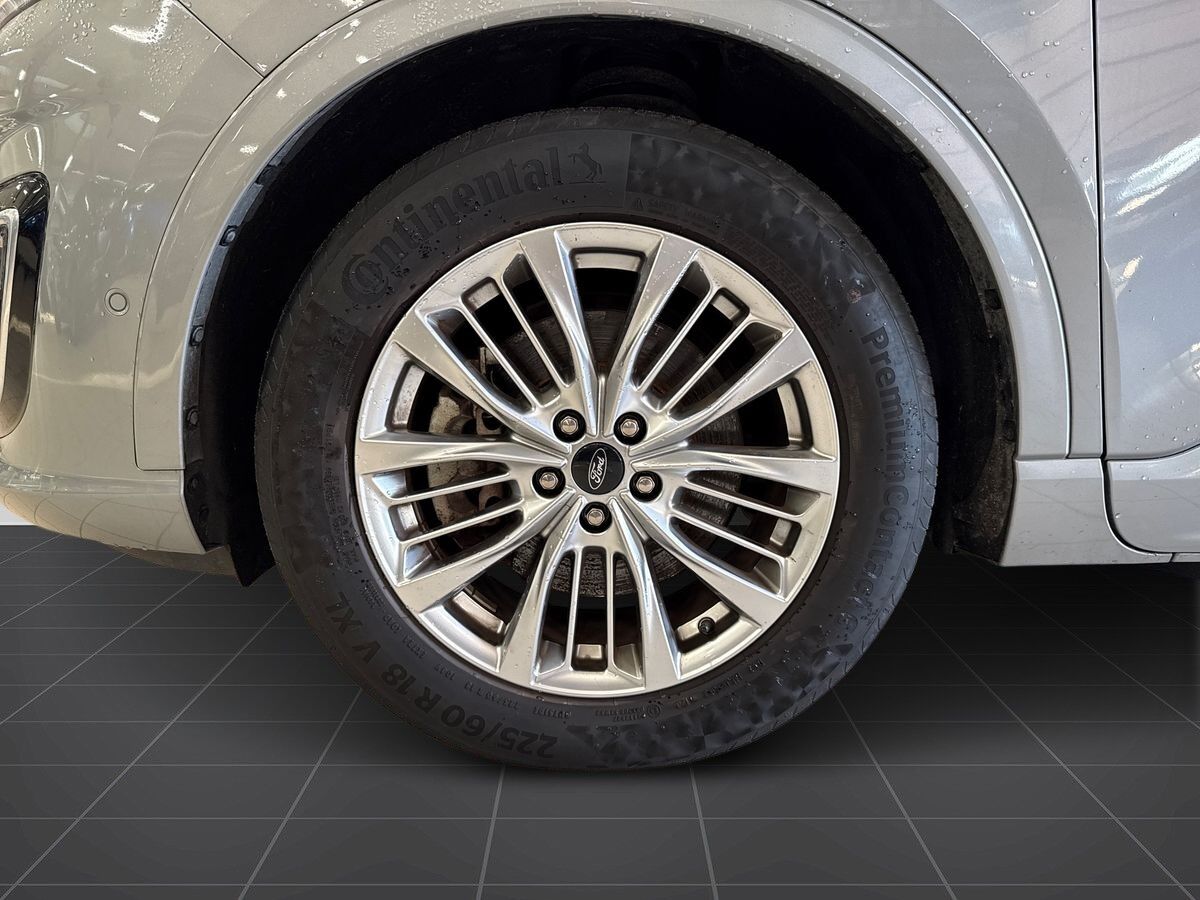 Billede af Ford Kuga 2,5 Plugin-hybrid Vignale CVT 225HK 5d Trinl. Gear