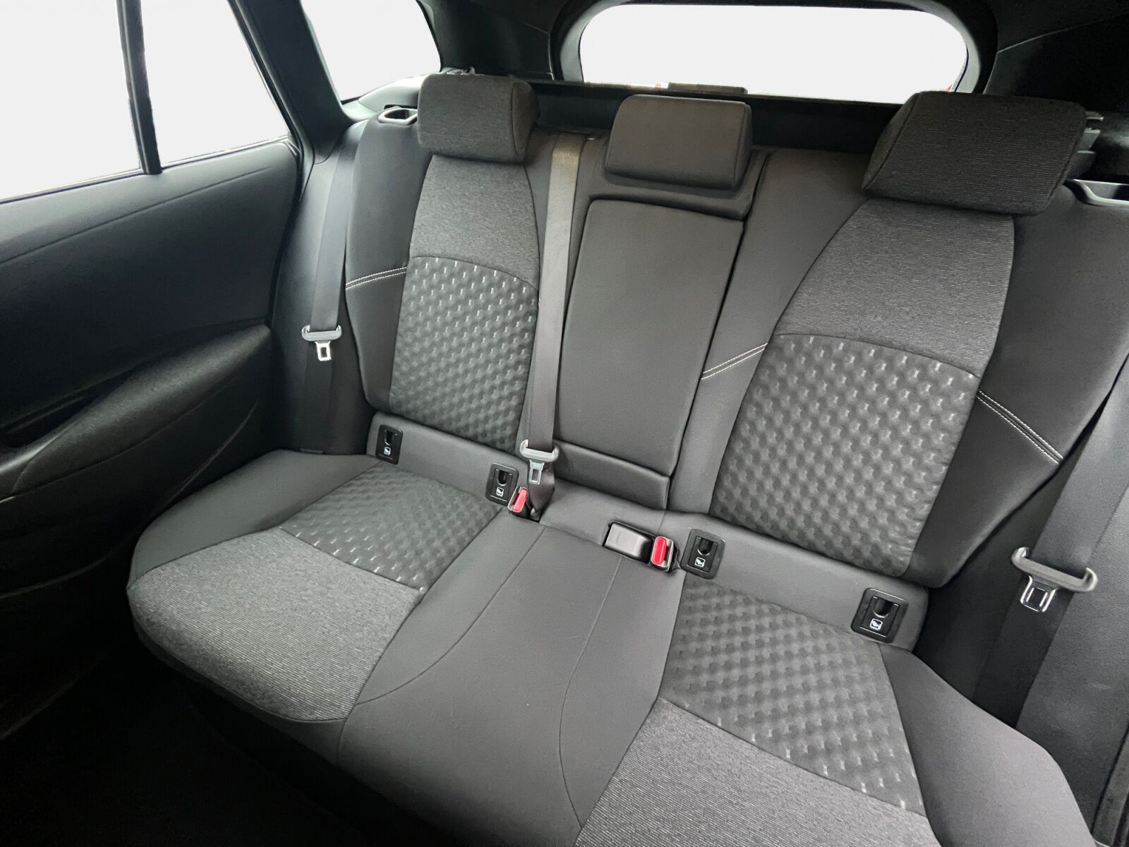 Billede af Toyota Corolla Touring Sports 1,8 Hybrid Active Safety Pack E-CVT 140HK Stc Trinl. Gear