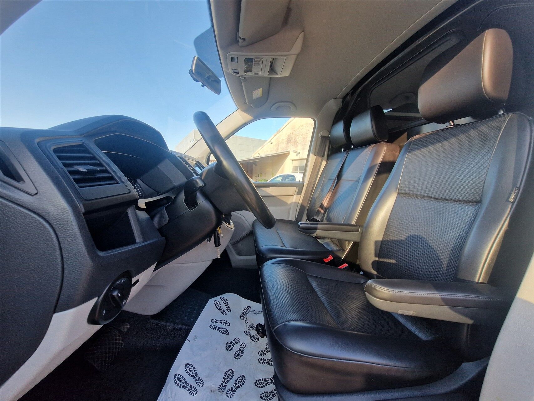 Billede af VW Transporter Kort 2,0 TDI BMT 4Motion DSG 150HK Van 7g Aut.