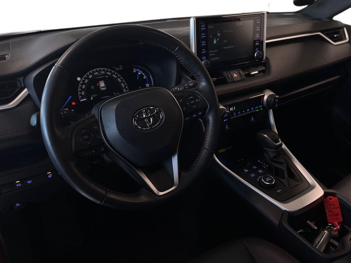 Billede af Toyota RAV4 Plug-in 2,5 Plugin-hybrid Active Comfort AWD 306HK 5d 6g Aut.