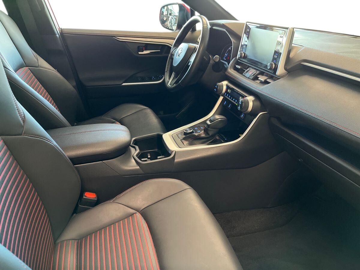 Billede af Toyota RAV4 Plug-in 2,5 Plugin-hybrid Active Comfort AWD 306HK 5d 6g Aut.