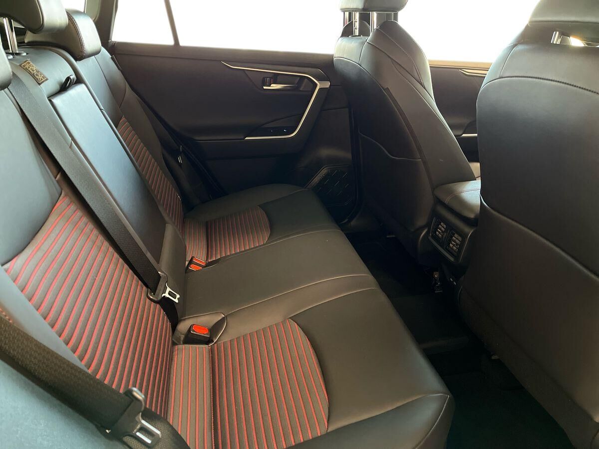 Billede af Toyota RAV4 Plug-in 2,5 Plugin-hybrid Active Comfort AWD 306HK 5d 6g Aut.