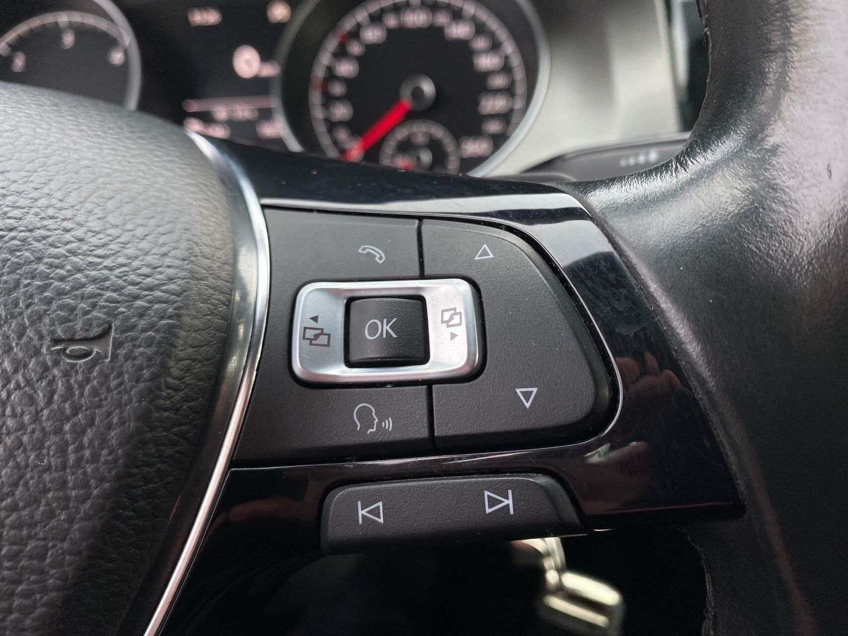 Billede af VW Golf 1,6 TDI BMT Comfortline DSG 105HK 5d 7g Aut.