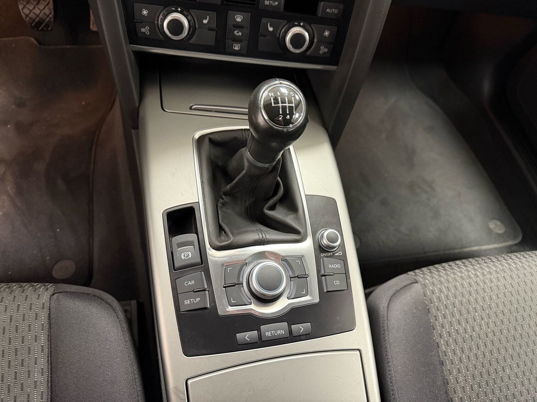 Billede af Audi A6 2,4 V6 177HK 6g