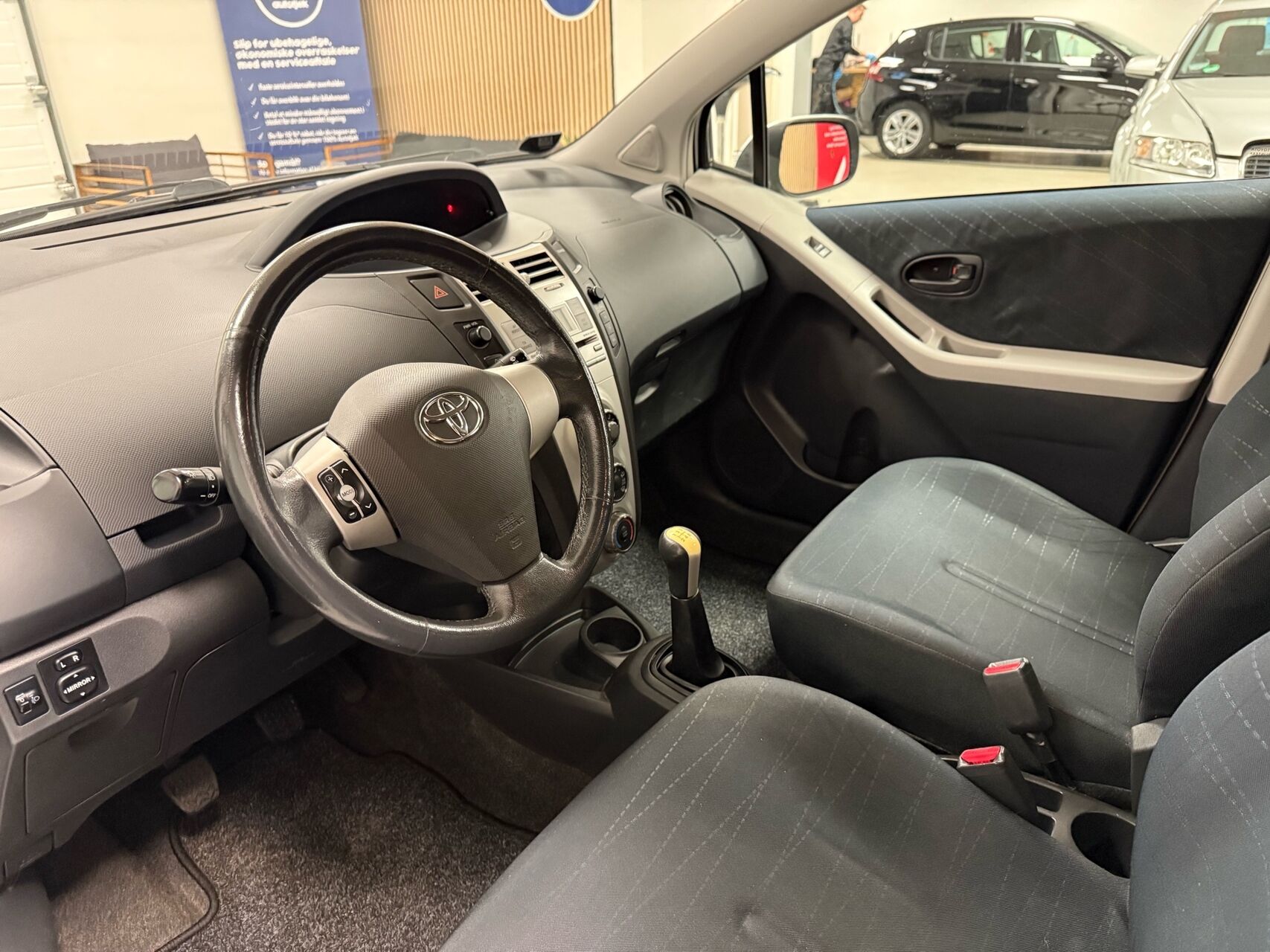 Billede af Toyota Yaris 1,3 VVT-I Linea Luna 87HK 5d