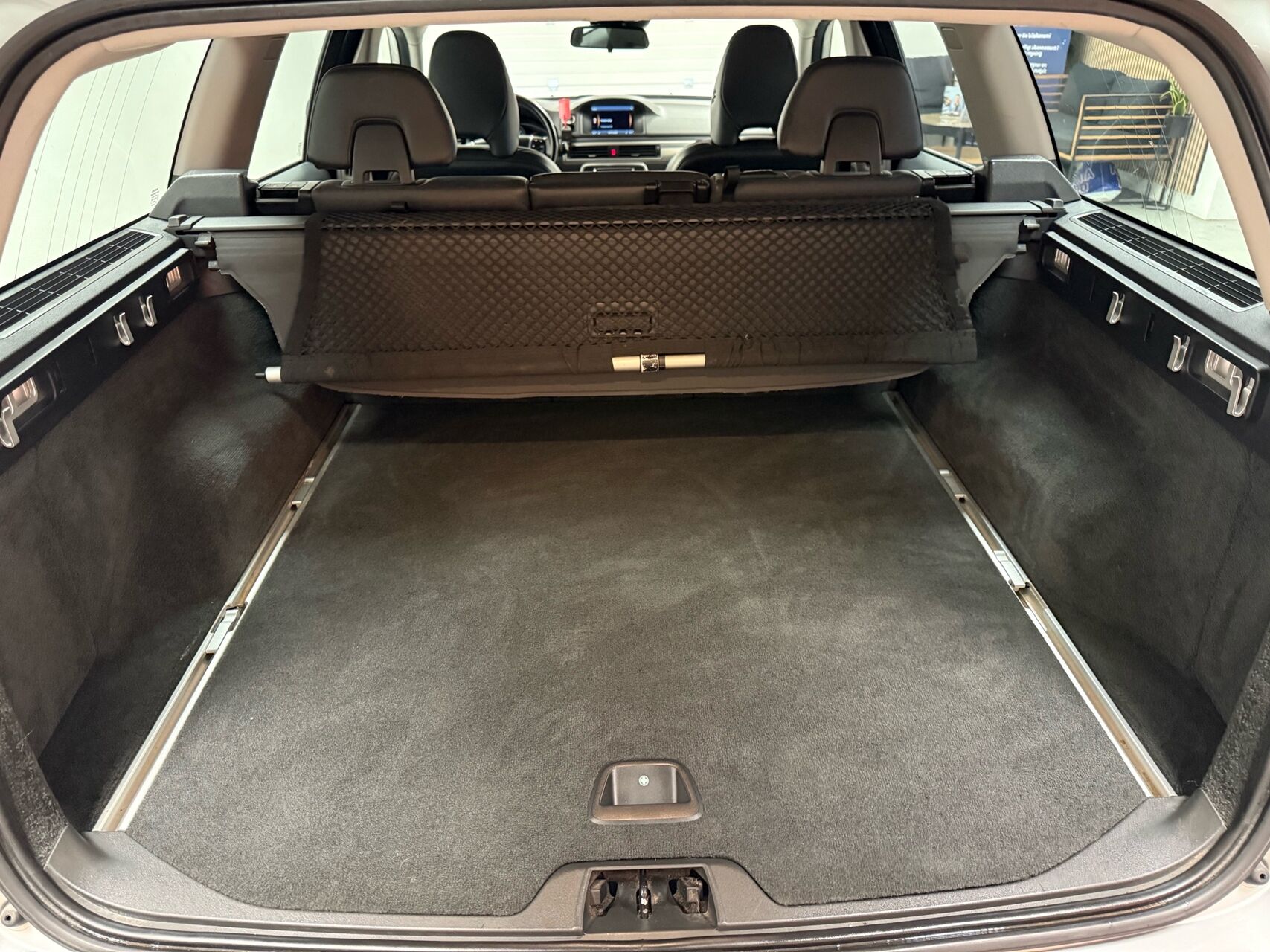 Billede af Volvo V70 1,6 T4 Momentum 180HK Stc 6g