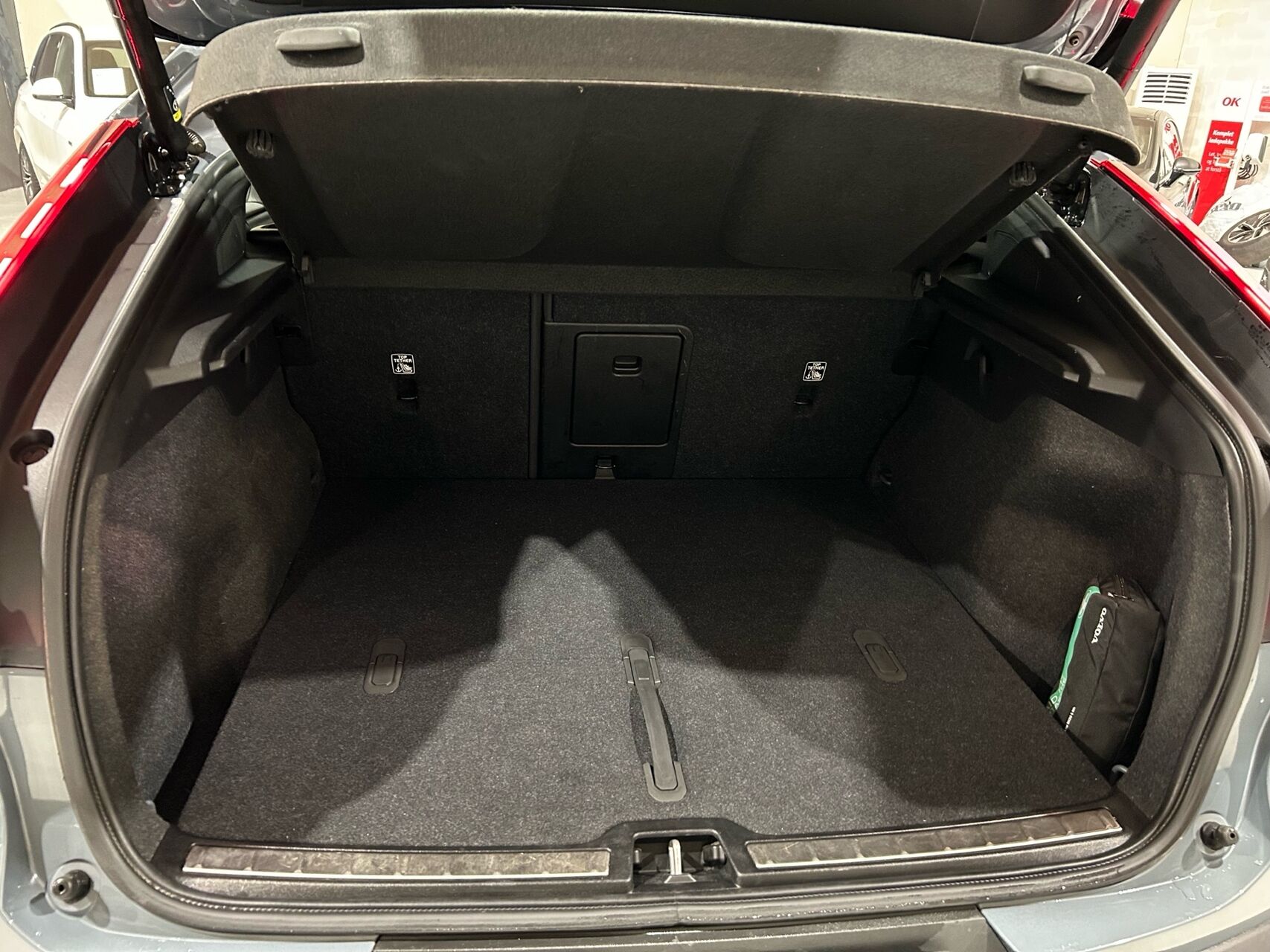 Billede af Volvo C40 P6 Recharge Ultimate 231HK 4d Aut.