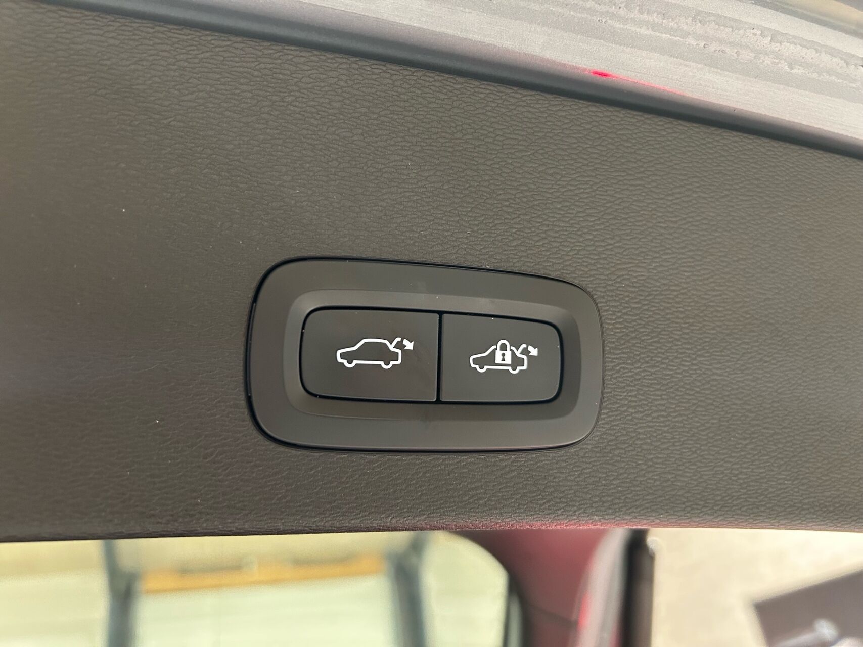 Billede af Volvo C40 P6 Recharge Ultimate 231HK 4d Aut.