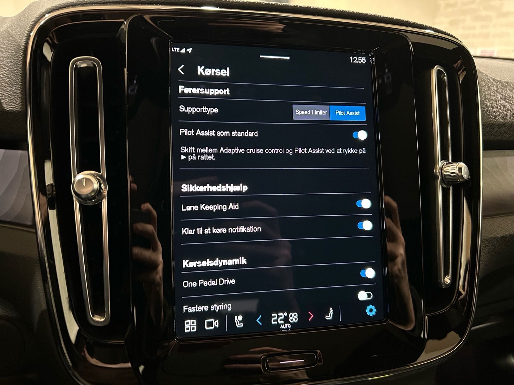 Billede af Volvo C40 P6 Recharge Ultimate 231HK 4d Aut.