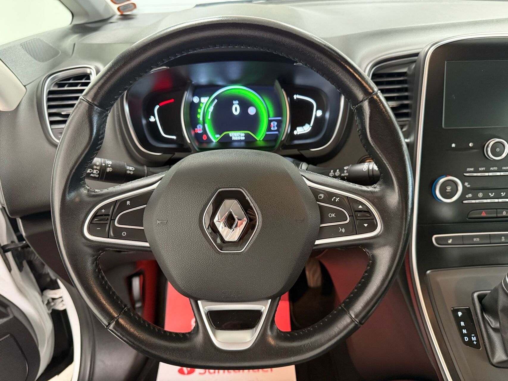 Billede af Renault Grand Scénic 7 pers. 1,5 DCI Zen EDC 110HK 6g Aut.