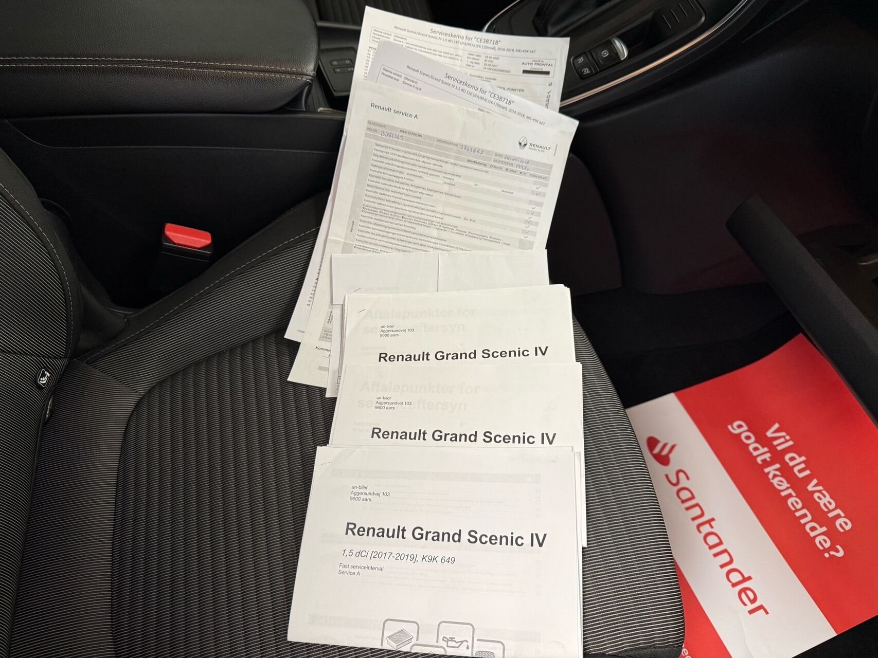 Billede af Renault Grand Scénic 7 pers. 1,5 DCI Zen EDC 110HK 6g Aut.