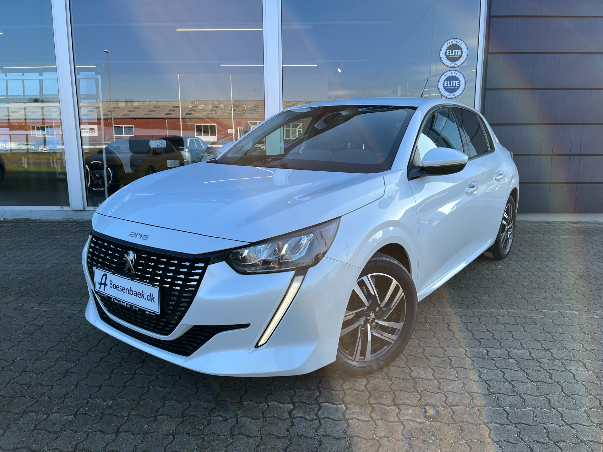 Billede af Peugeot 208 1,2 PureTech Allure Grand 100HK 5d 6g