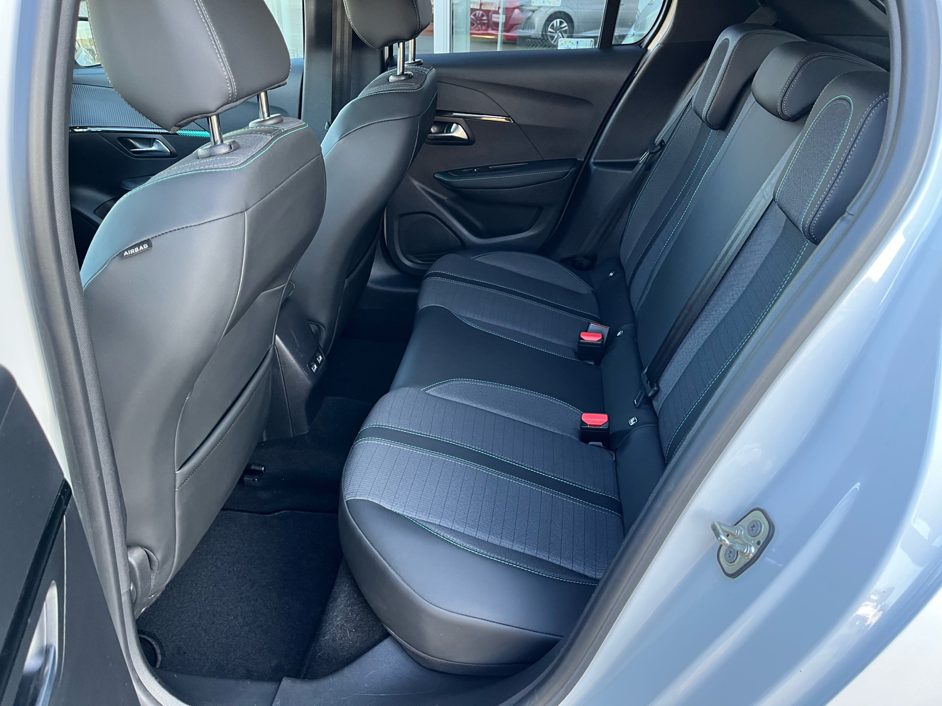 Billede af Peugeot 208 1,2 PureTech Allure Grand 100HK 5d 6g