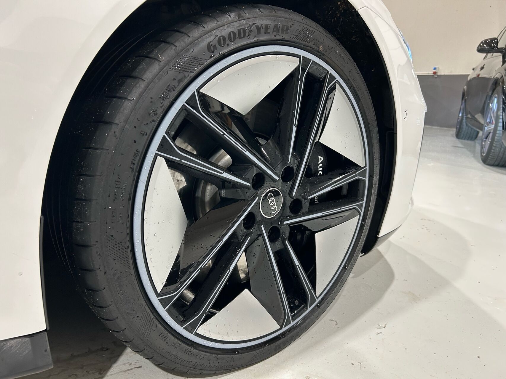 Billede af Audi E-tron GT EL Quattro 476HK 4d Aut.