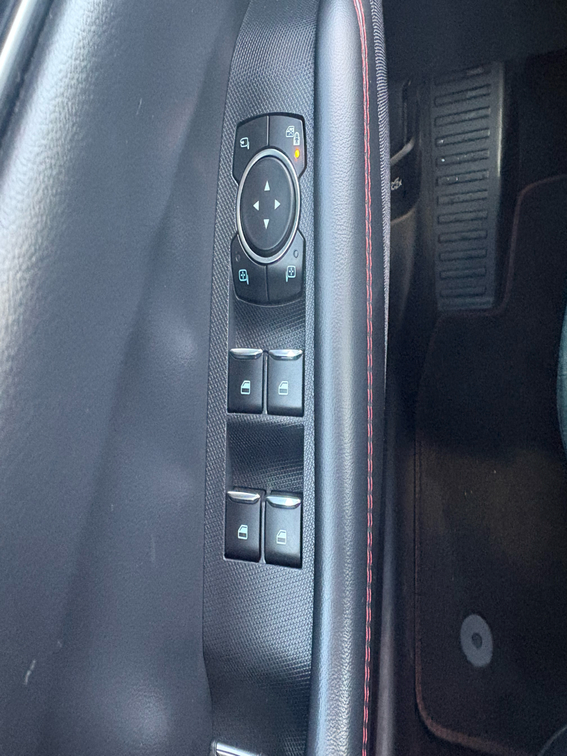 Billede af Ford Mustang Mach-E EL UR Premium AWD 351HK 5d Aut.