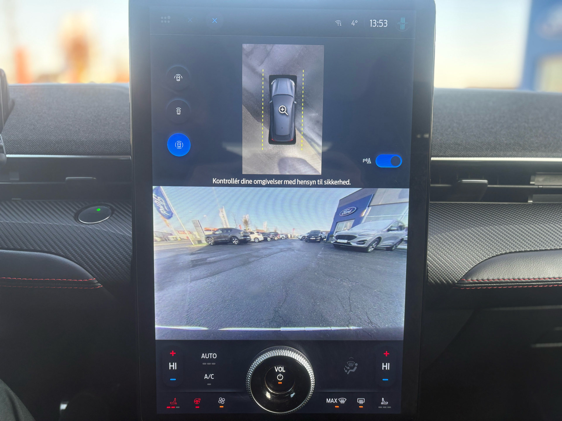 Billede af Ford Mustang Mach-E EL UR Premium AWD 351HK 5d Aut.