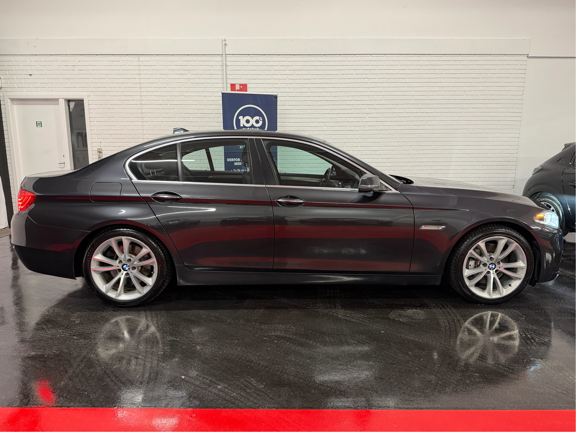 Billede af BMW 530d 3,0 D 258HK 8g Aut.