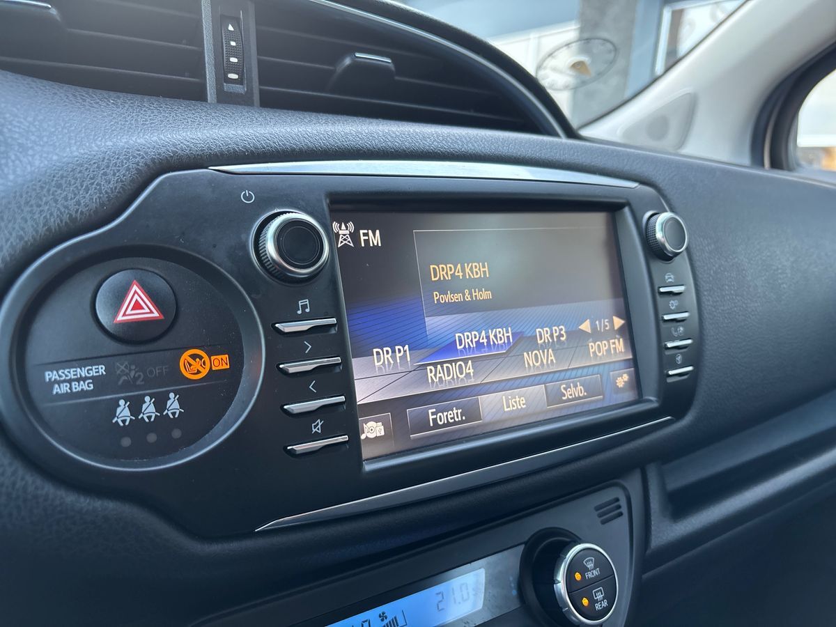 Billede af Toyota Yaris 1,5 VVT-I T3 Smartpakke 111HK 5d 6g