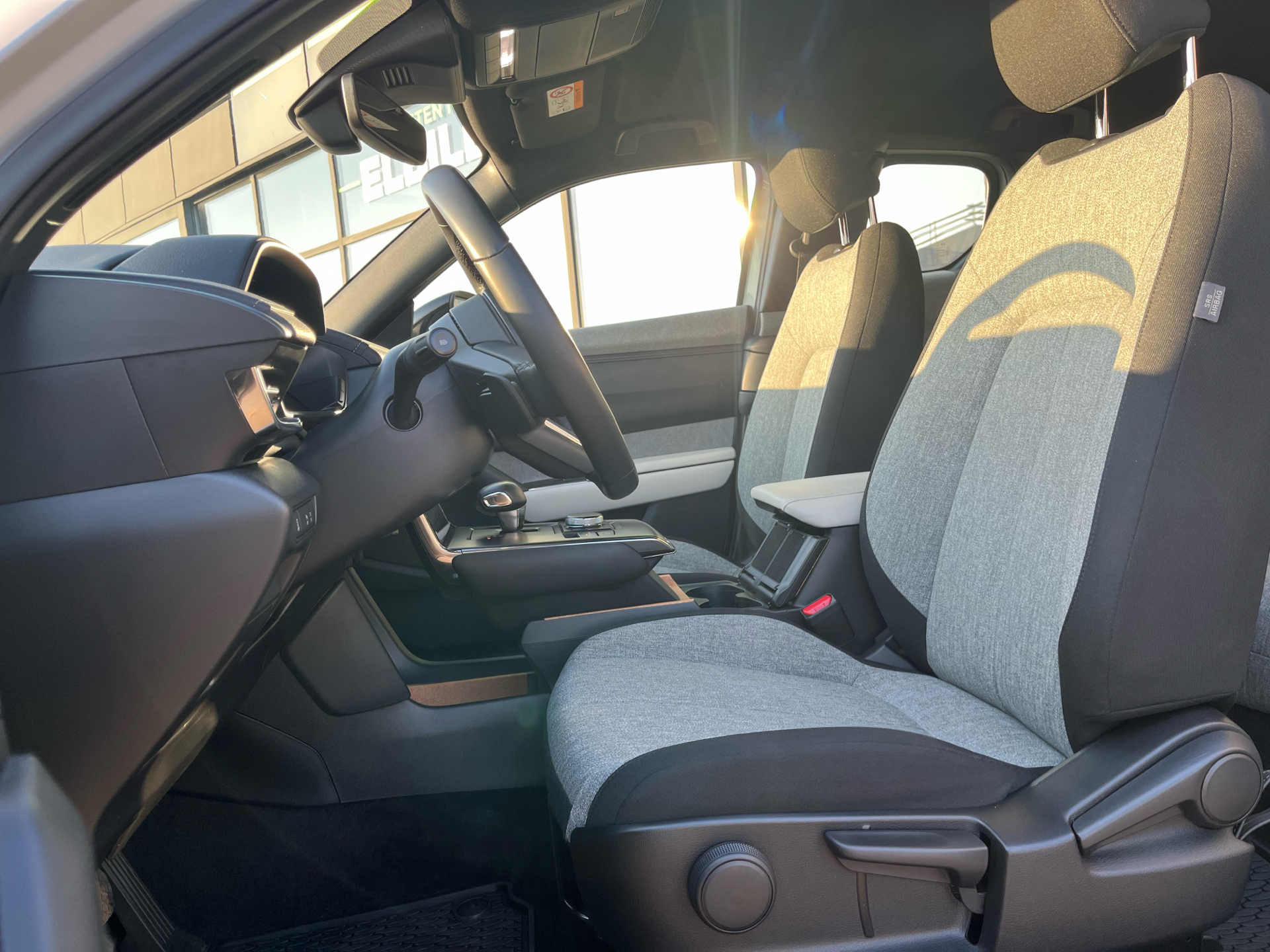 Billede af Mazda MX-30 e-Skyactiv Exclusive-Line 145HK 5d Aut.