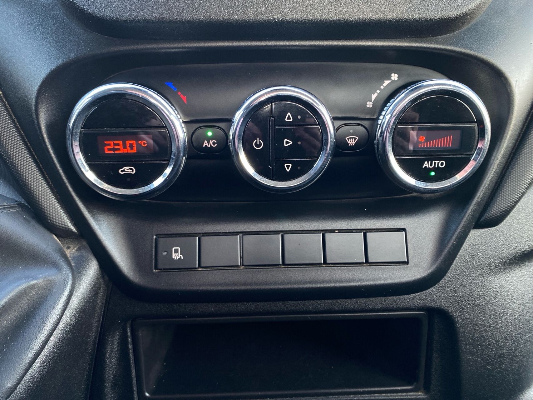 Billede af Iveco Daily 35C15 4100mm 2,3 D 146HK Ladv./Chas. 6g