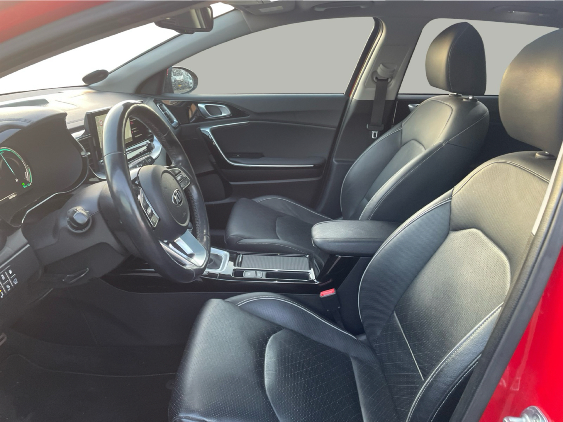 Billede af Kia Ceed SW 1,6 GDI PHEV  Plugin-hybrid Upgrade m/Plus DCT 141HK Stc 6g Aut.