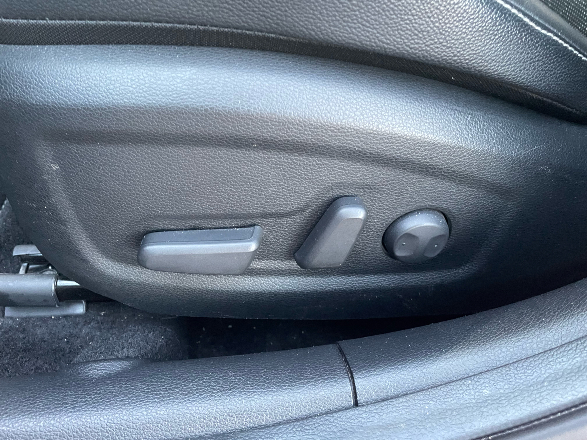 Billede af Kia Ceed SW 1,6 GDI PHEV  Plugin-hybrid Upgrade m/Plus DCT 141HK Stc 6g Aut.