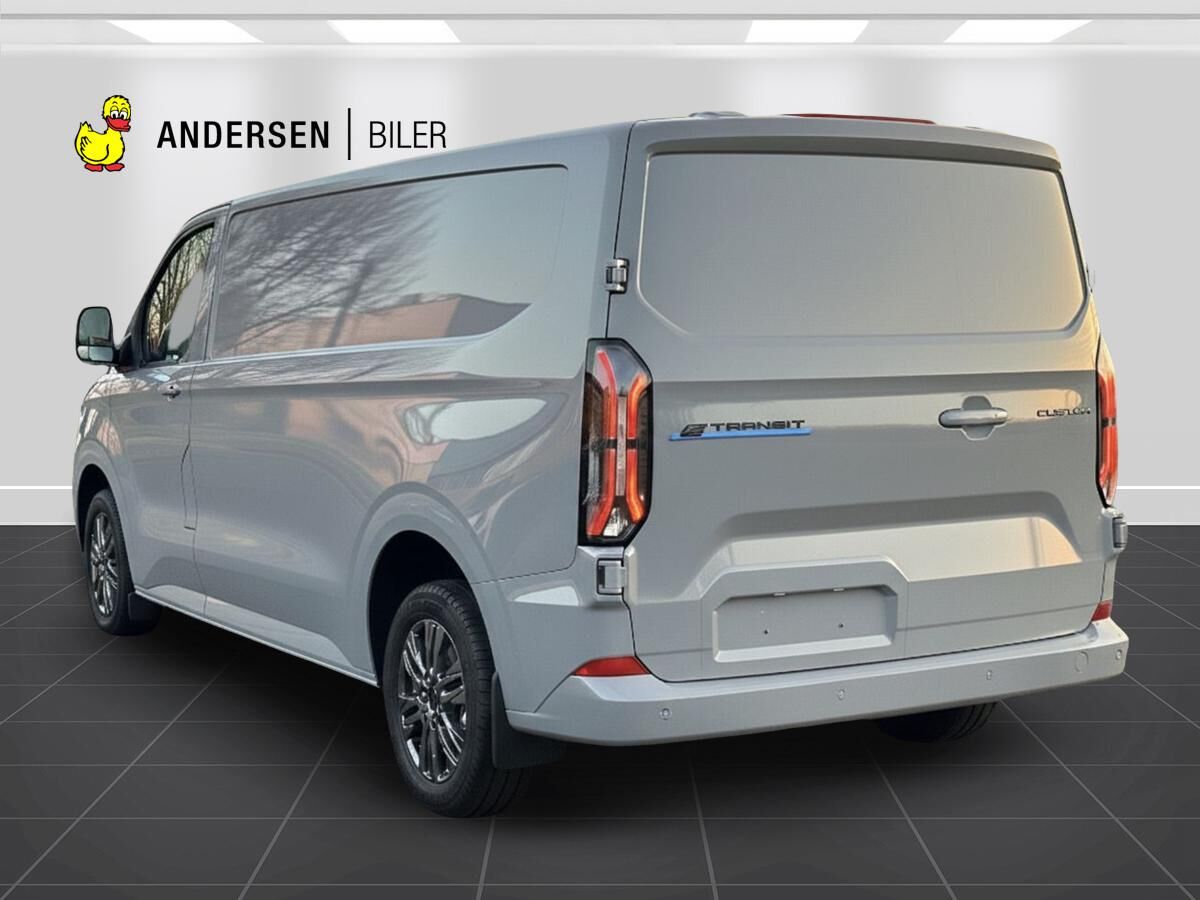 Billede af Ford E-Transit Custom 340 L2H1 EL Limited 218HK Van Aut.
