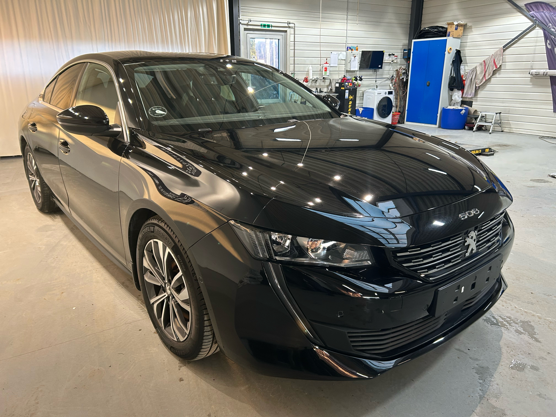 Billede af Peugeot 508 1,6 PureTech  Plugin-hybrid Allure Pack EAT8 start/stop 225HK 8g Aut.