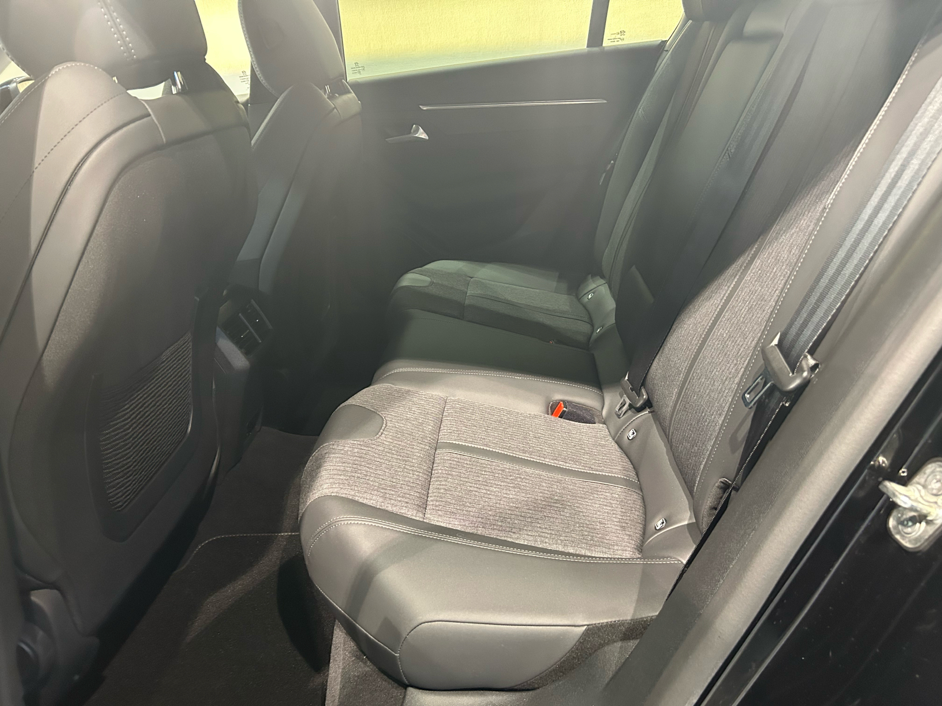 Billede af Peugeot 508 1,6 PureTech  Plugin-hybrid Allure Pack EAT8 start/stop 225HK 8g Aut.