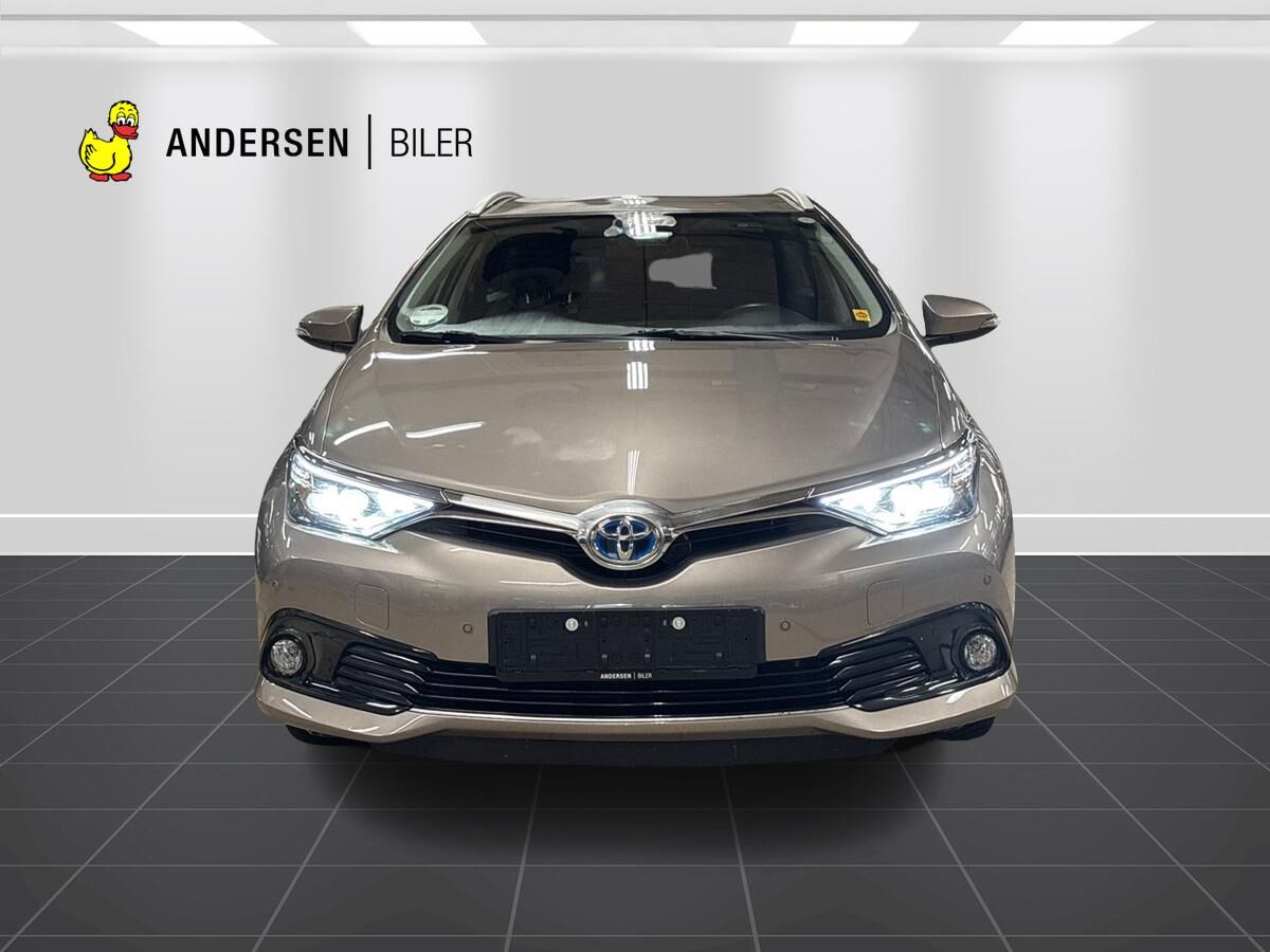 Billede af Toyota Auris Touring Sports 1,8 Hybrid H2 Style Safety Sense 136HK Stc Aut.