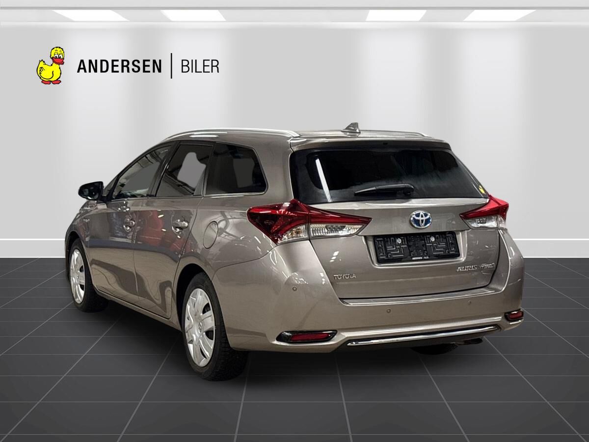 Billede af Toyota Auris Touring Sports 1,8 Hybrid H2 Style Safety Sense 136HK Stc Aut.