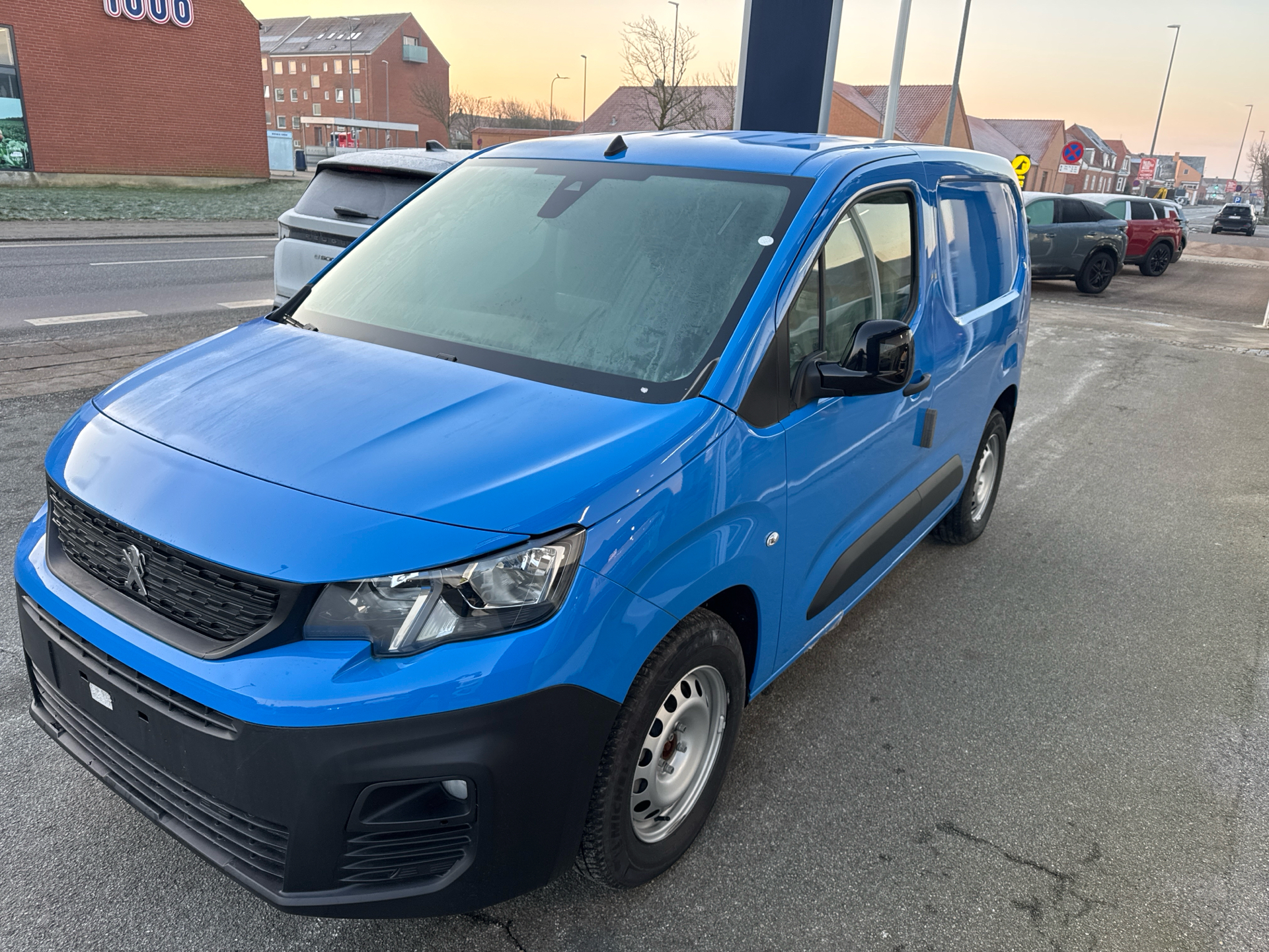 Billede af Peugeot e-Partner L1 V2 EL Plus 136HK Van Aut.