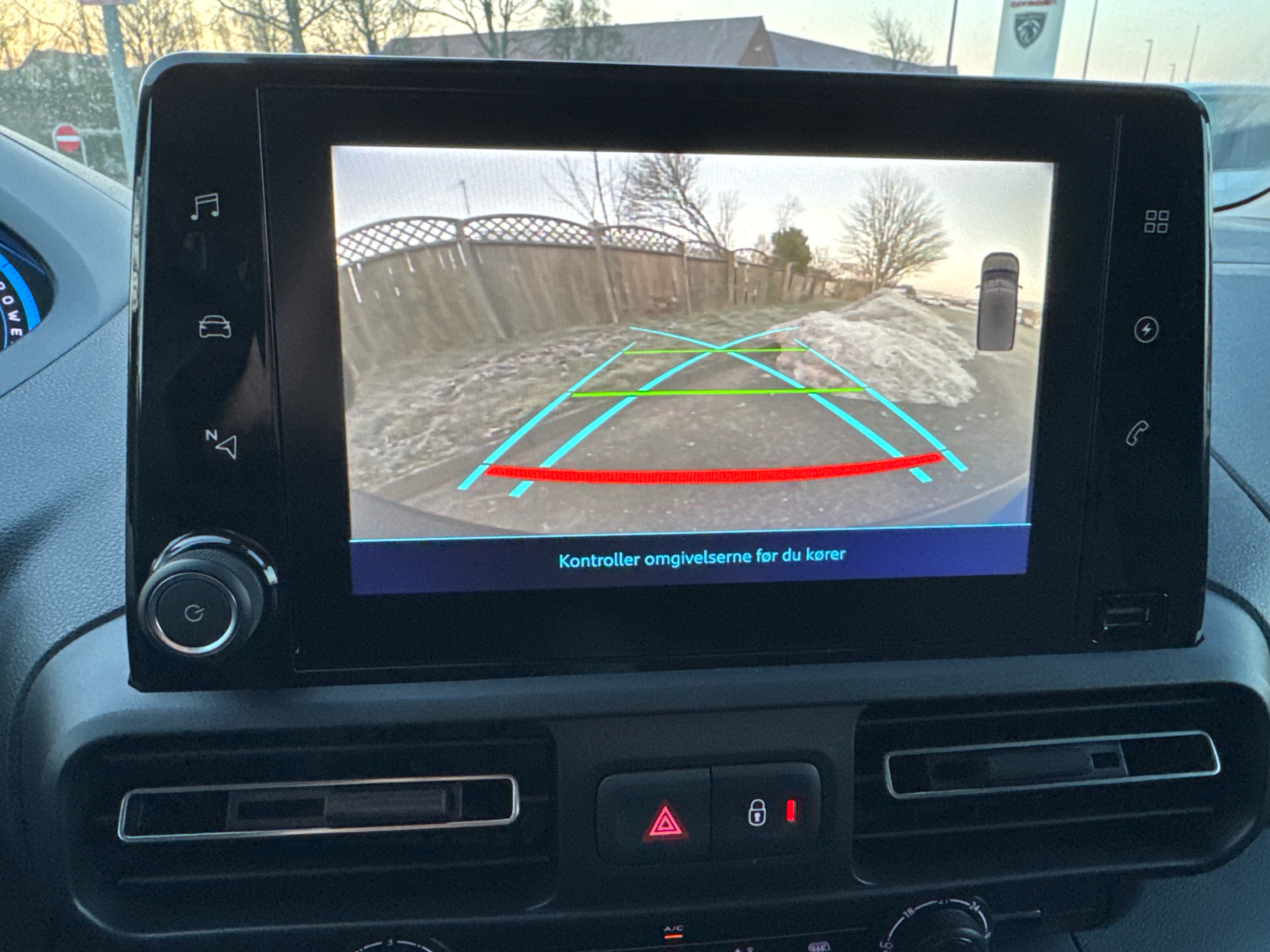 Billede af Peugeot e-Partner L1 V2 EL Plus 136HK Van Aut.