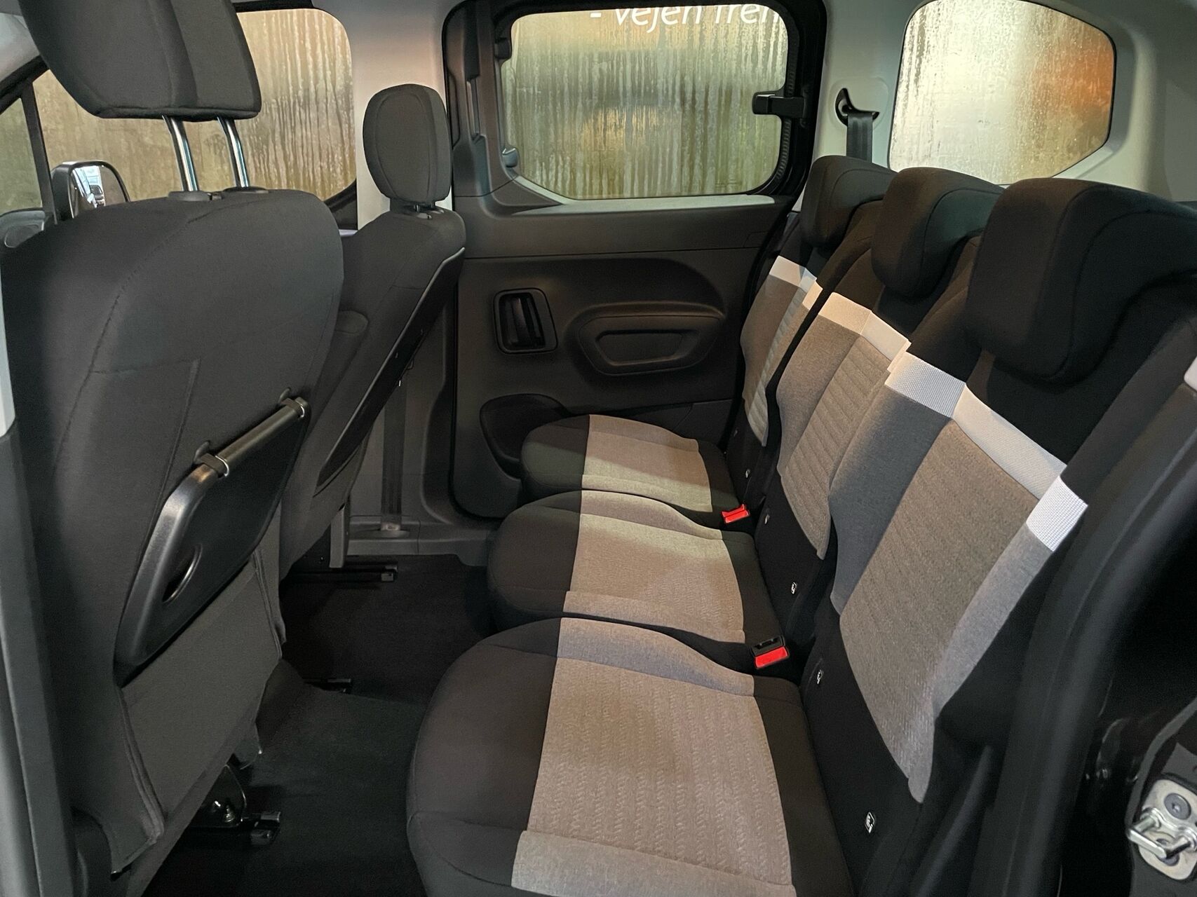 Billede af Citroën e-Berlingo EL Shine 136HK Aut.