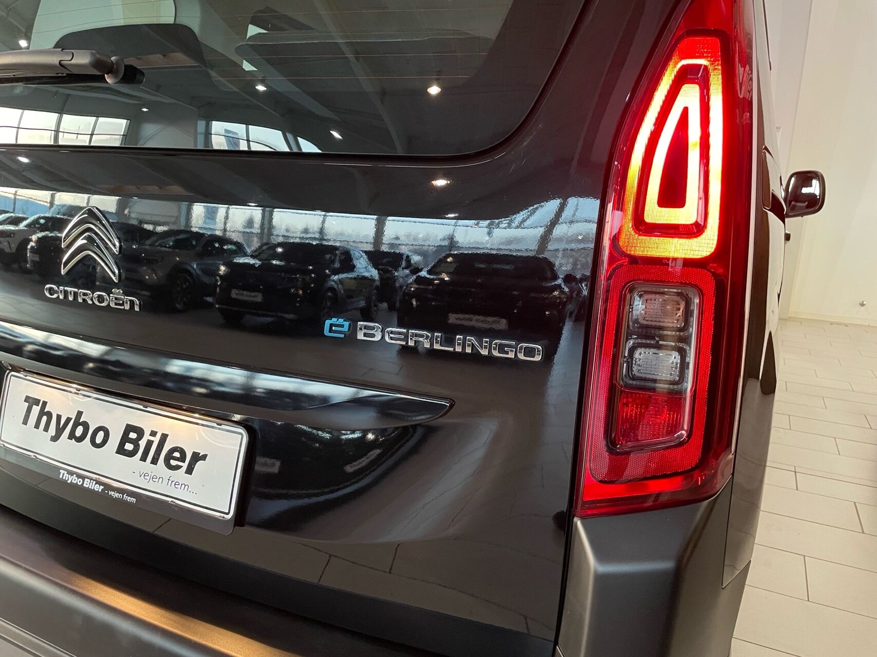 Billede af Citroën e-Berlingo EL Shine 136HK Aut.