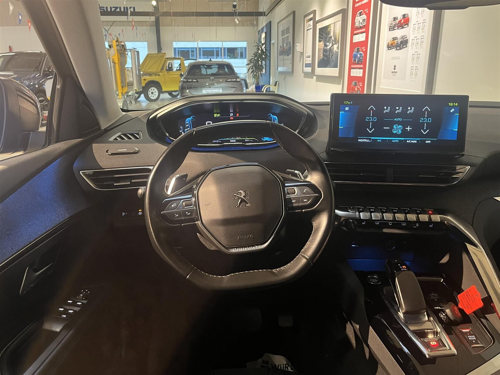 Billede af Peugeot 3008 1,6 PureTech  Plugin-hybrid Selection Sport LTD EAT8 225HK 5d 8g Aut.