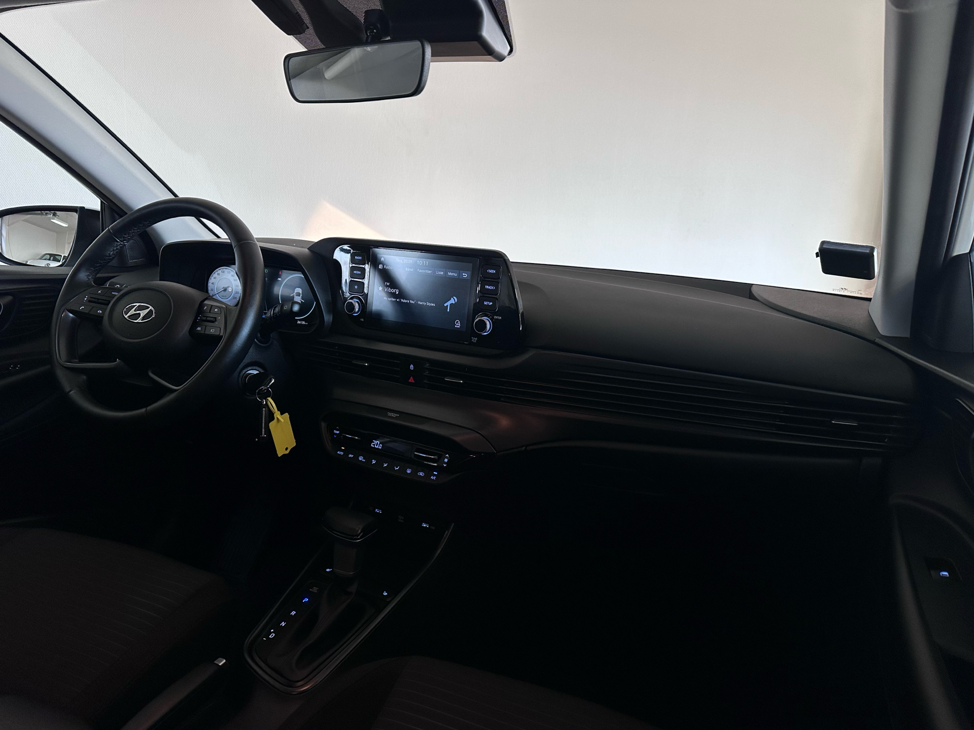 Billede af Hyundai i20 1,0 T-GDI Essential Komfort DCT 100HK 5d 7g Aut.