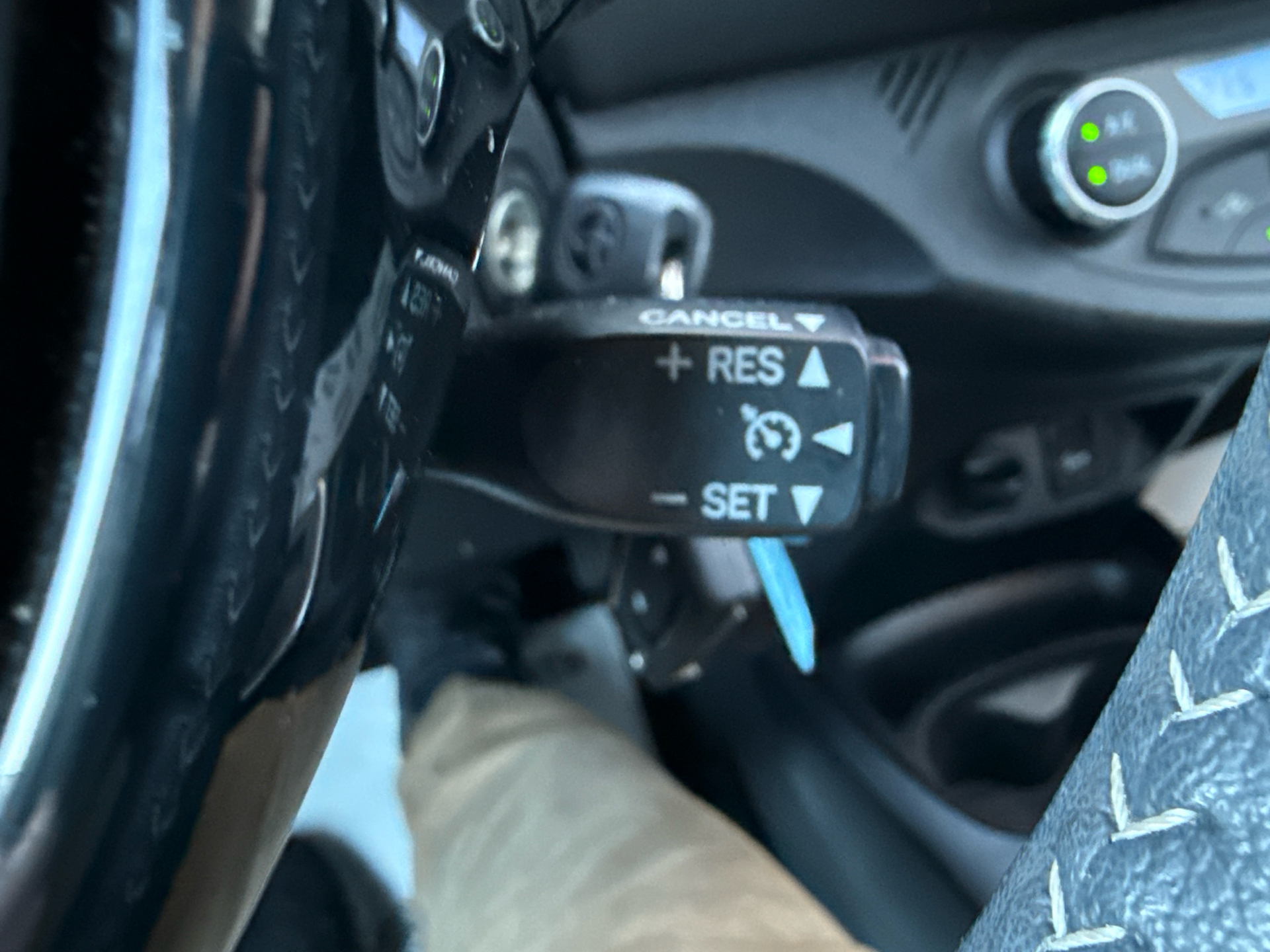 Billede af Toyota Yaris 1,5 Hybrid H2 Premium E-CVT 100HK 5d Trinl. Gear