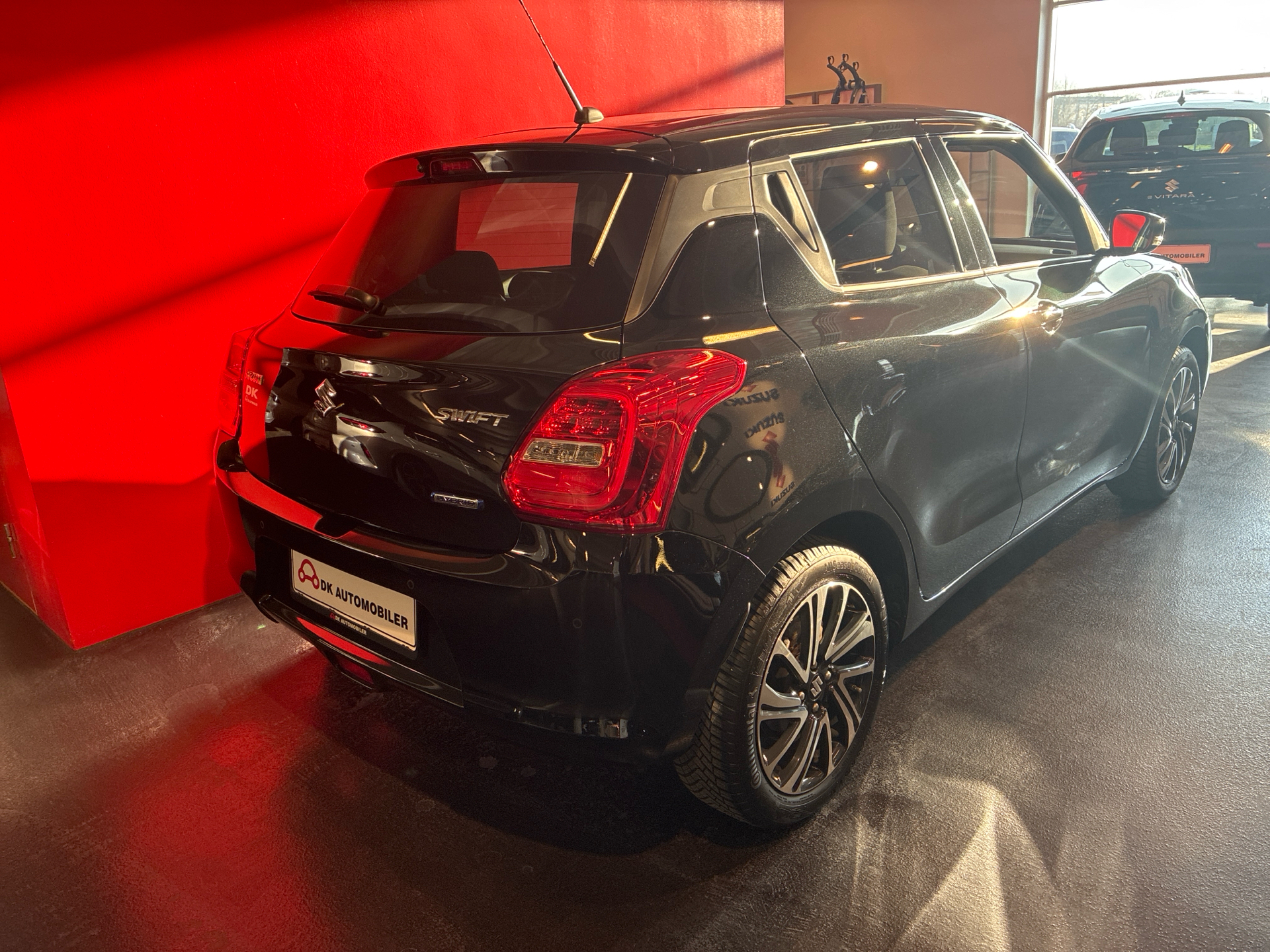 Billede af Suzuki Swift 1,2 Dualjet  Mild hybrid Exclusive AEB CVT 83HK 5d Trinl. Gear