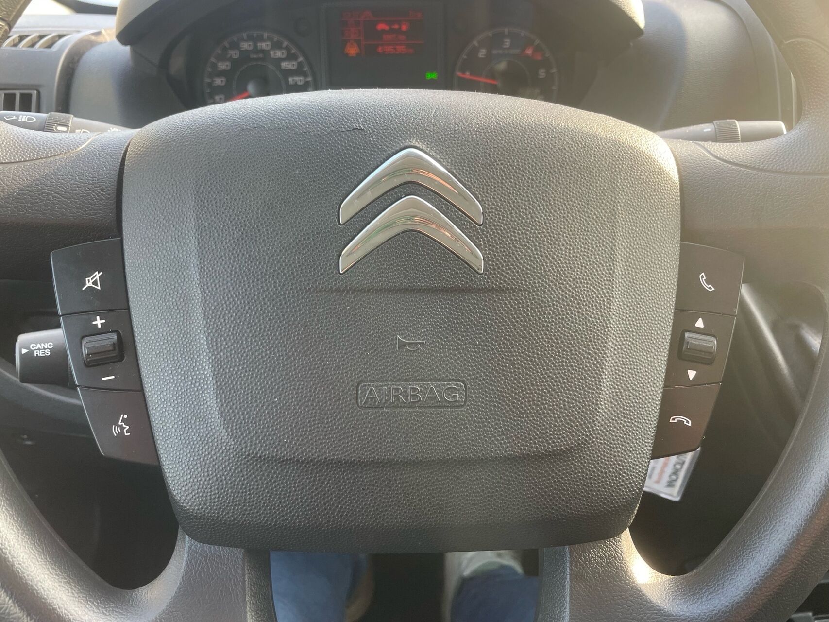 Billede af Citroën Jumper 33 L3H2 2,2 Blue HDi Flexline 140HK Van 6g