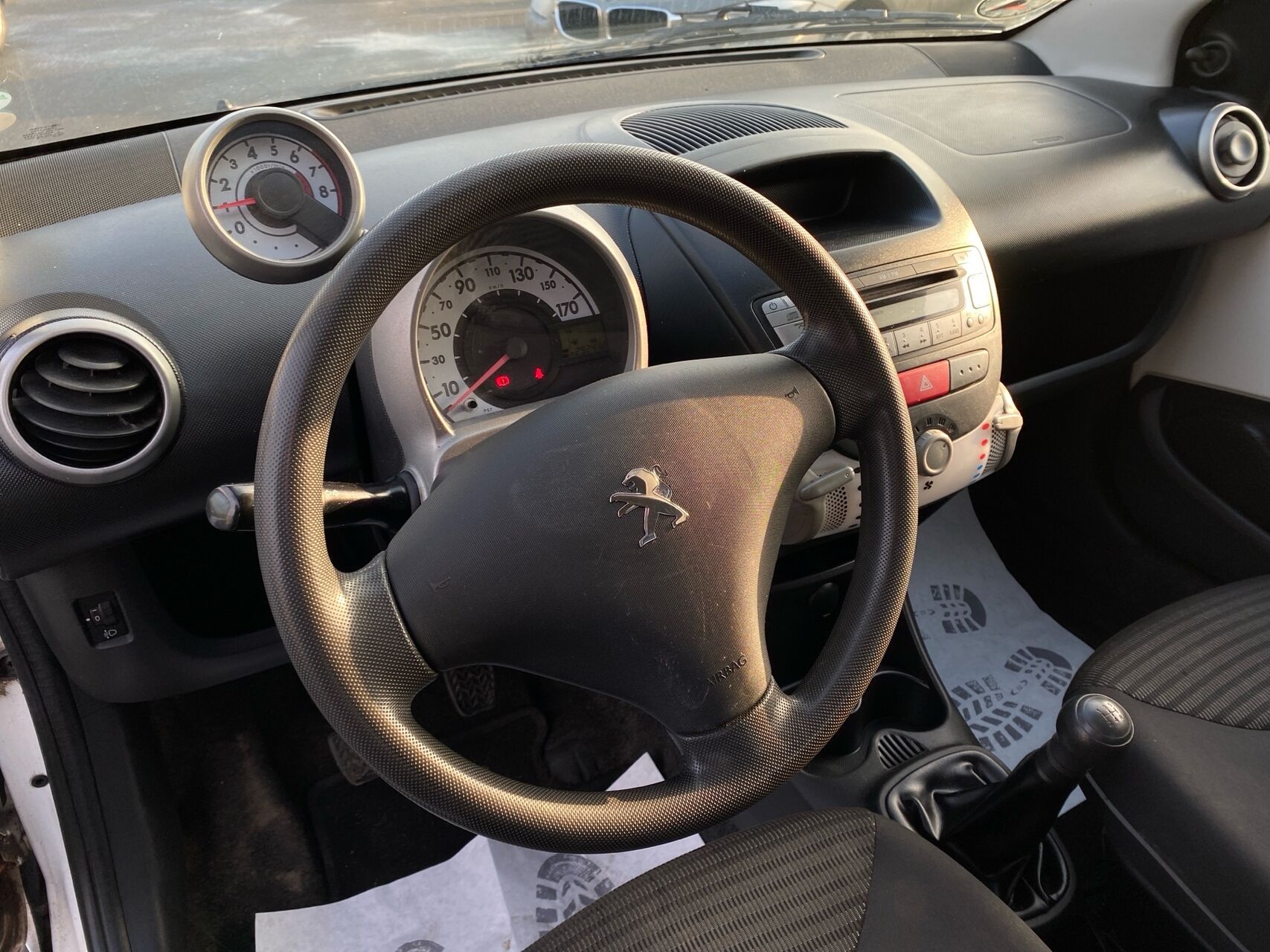 Billede af Peugeot 107 1,0 Active White 68HK 5d