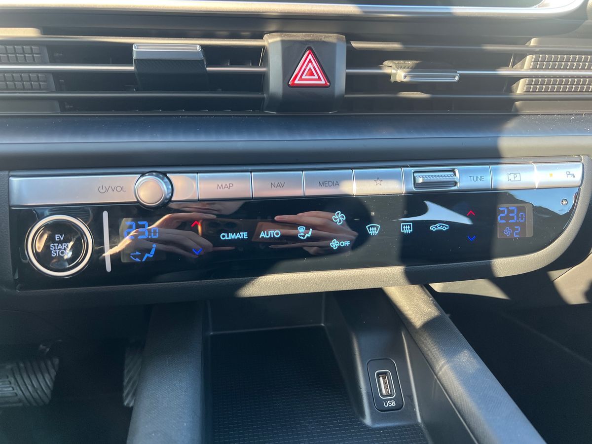 Billede af Hyundai Ioniq 6 Electric 77,4 kWh Essential 229HK Aut.