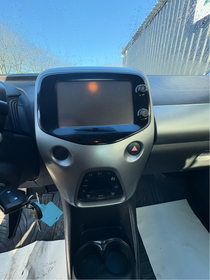 Billede af Citroën C1 1,2 PureTech Funky 82HK 5d