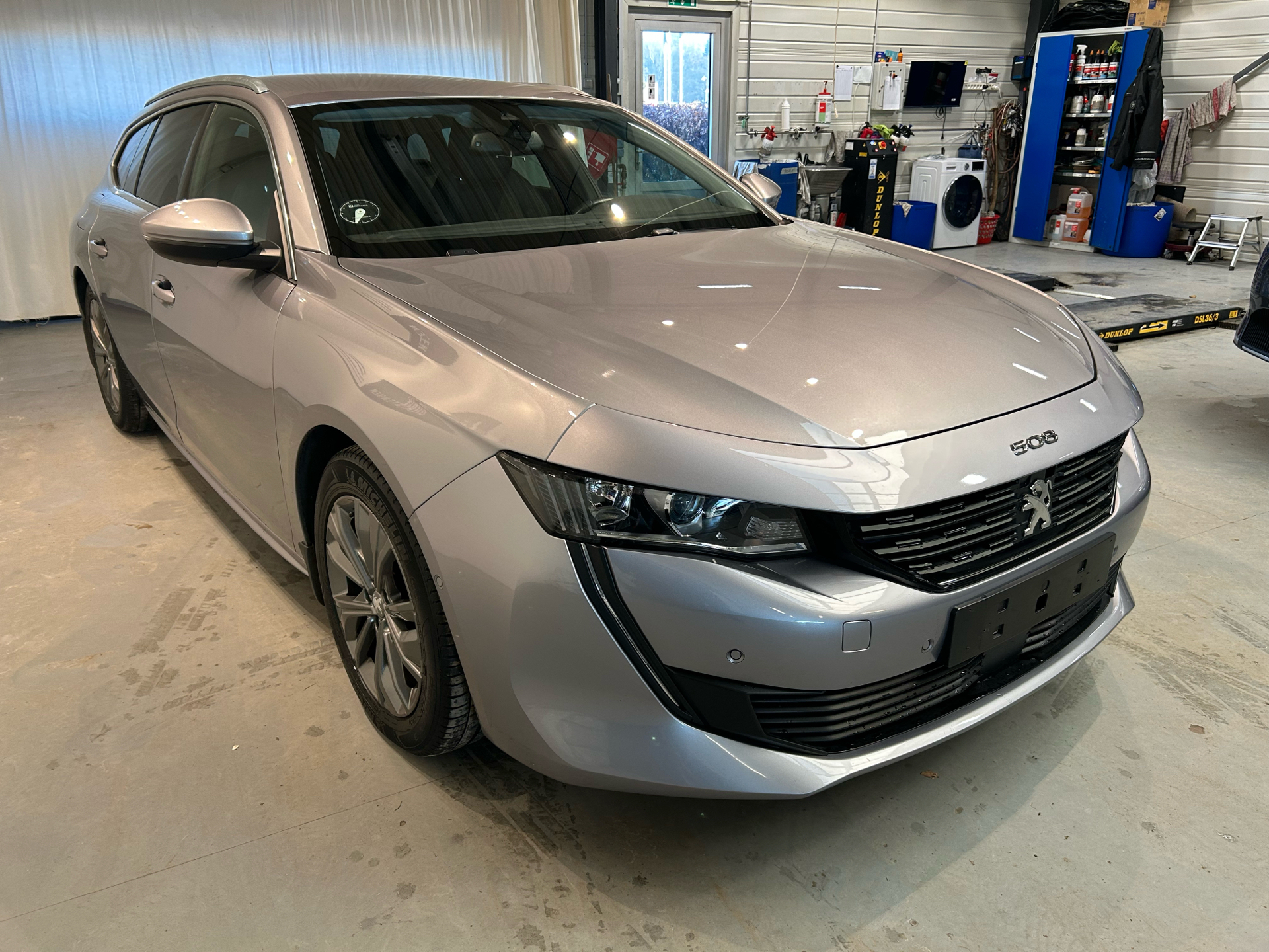 Billede af Peugeot 508 SW 1,5 BlueHDi Limited Pack EAT8 start/stop 130HK Stc 8g Aut.