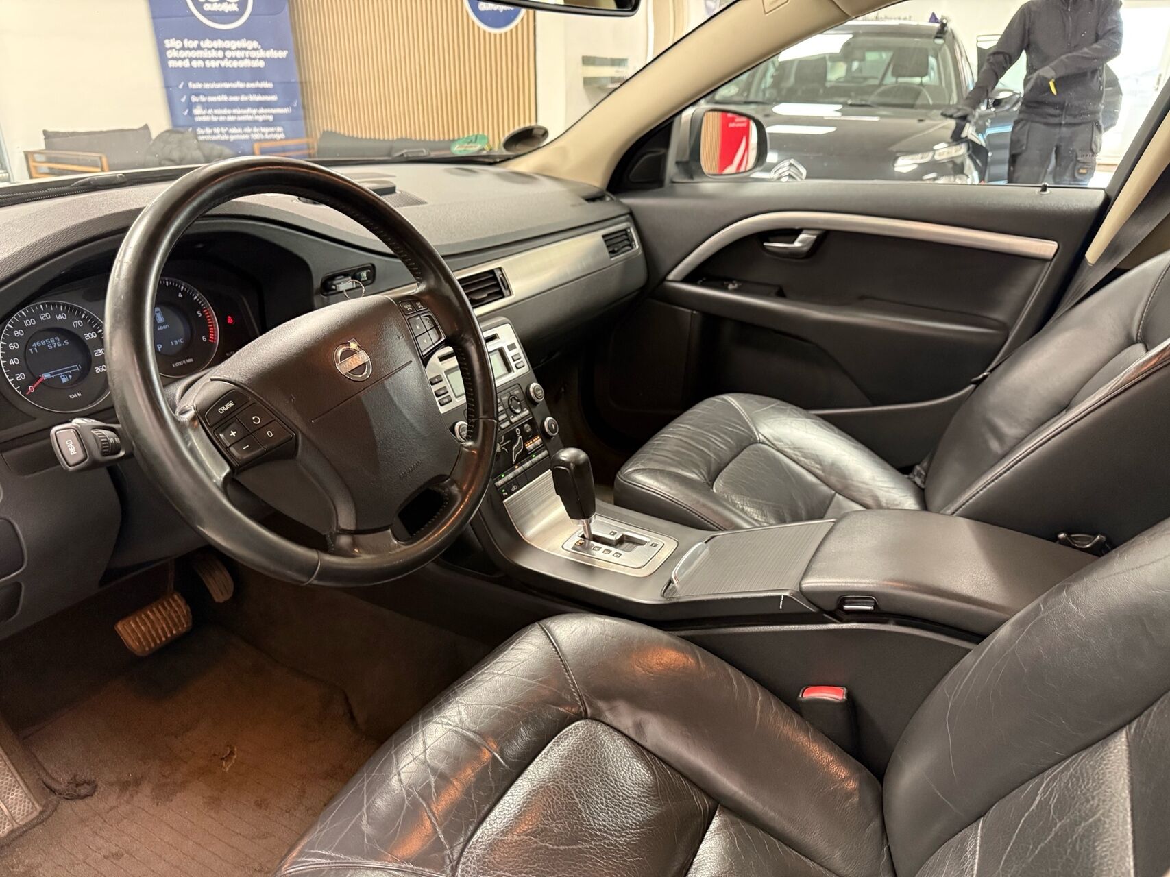 Billede af Volvo V70 2,4 D5 Summum 205HK Stc 6g Aut.