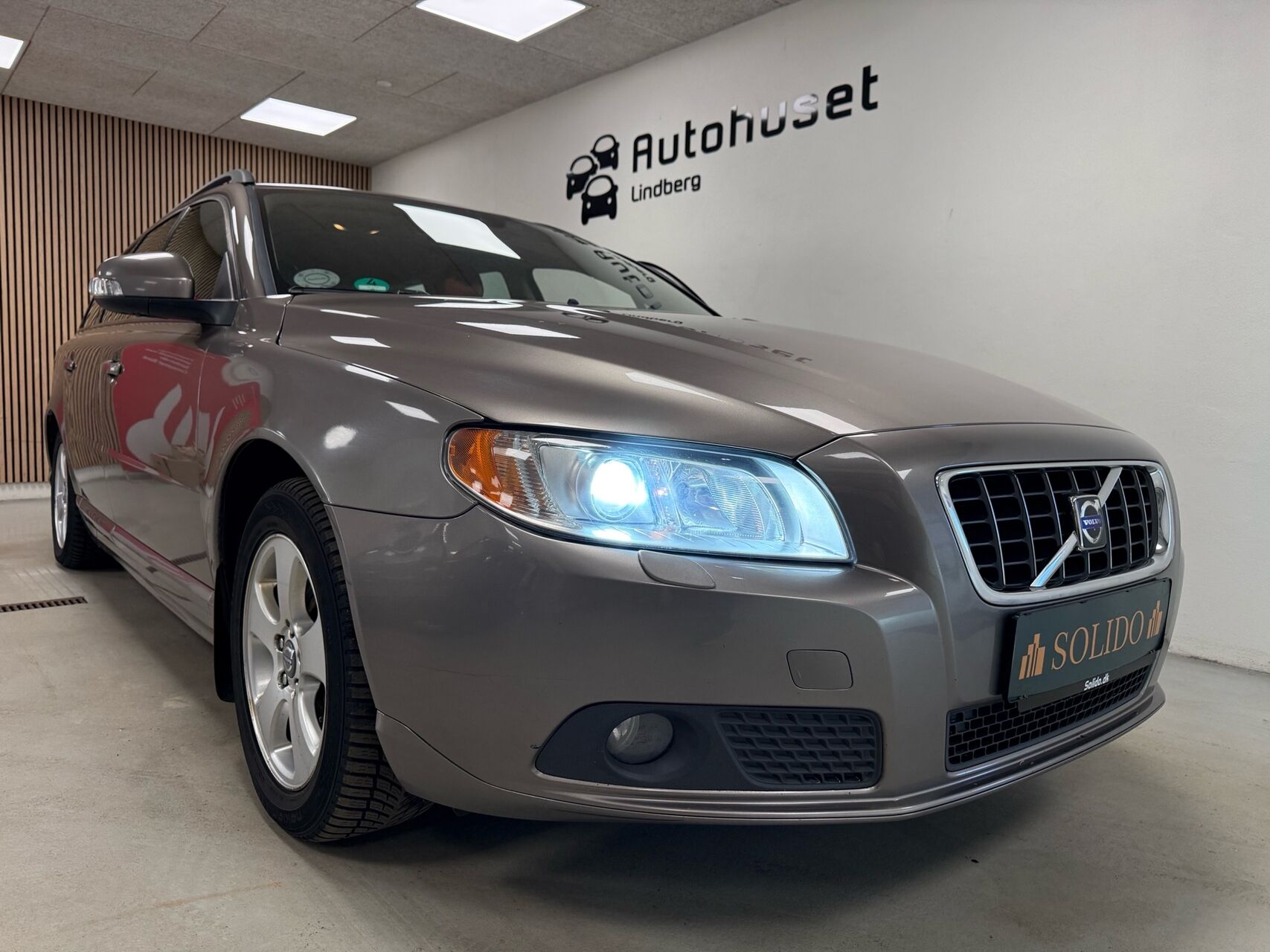 Billede af Volvo V70 2,4 D5 Summum 205HK Stc 6g Aut.